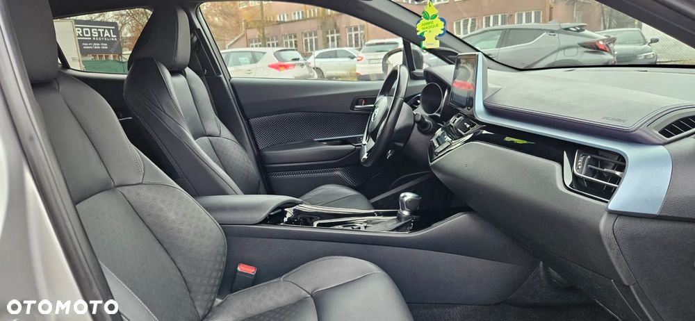 Toyota C-HR 1.8 Hybrid Prestige - 27