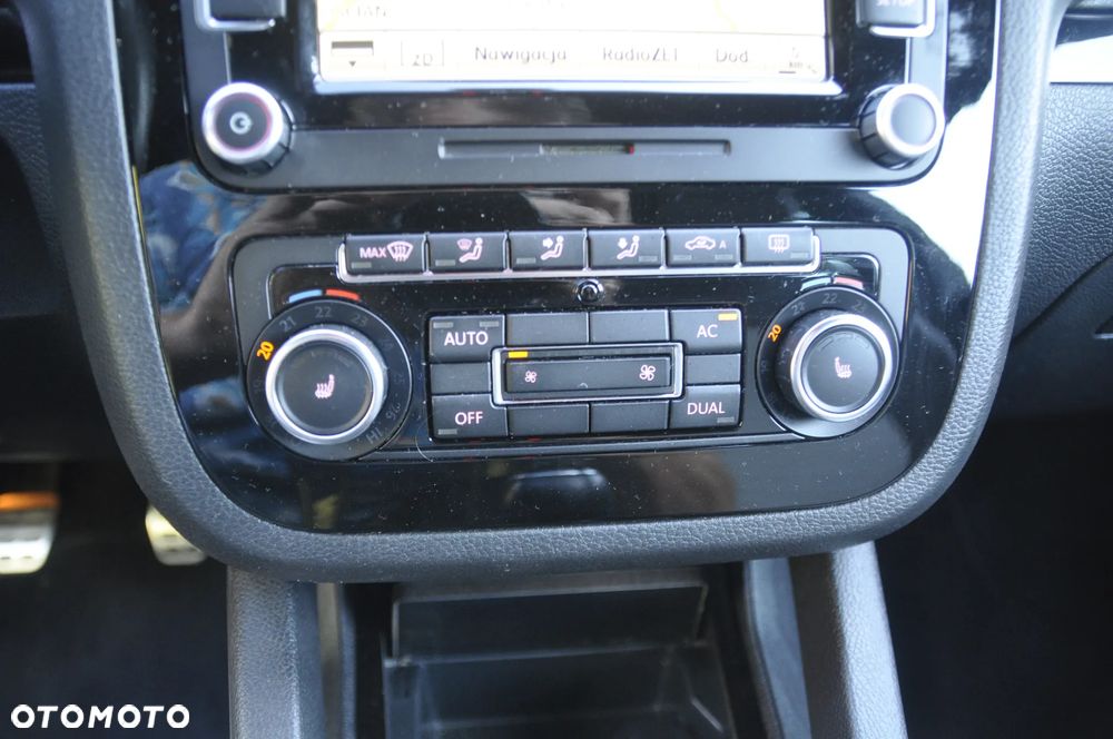 Volkswagen Scirocco 1.4 TSI Perfectline R-Style - 13