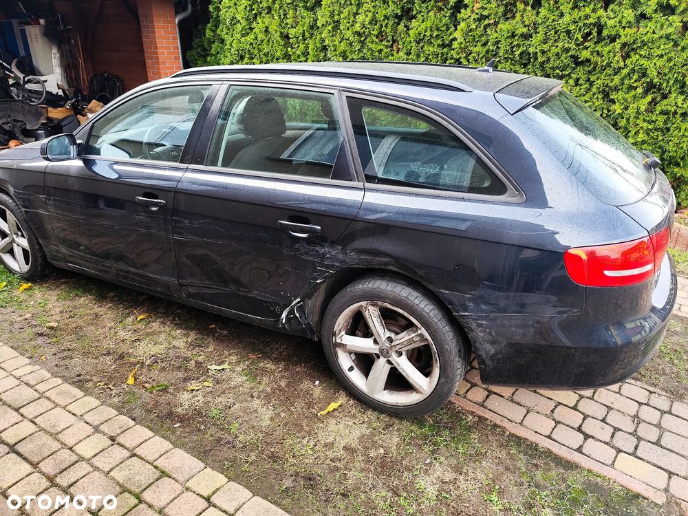 Audi A4 Avant - 6