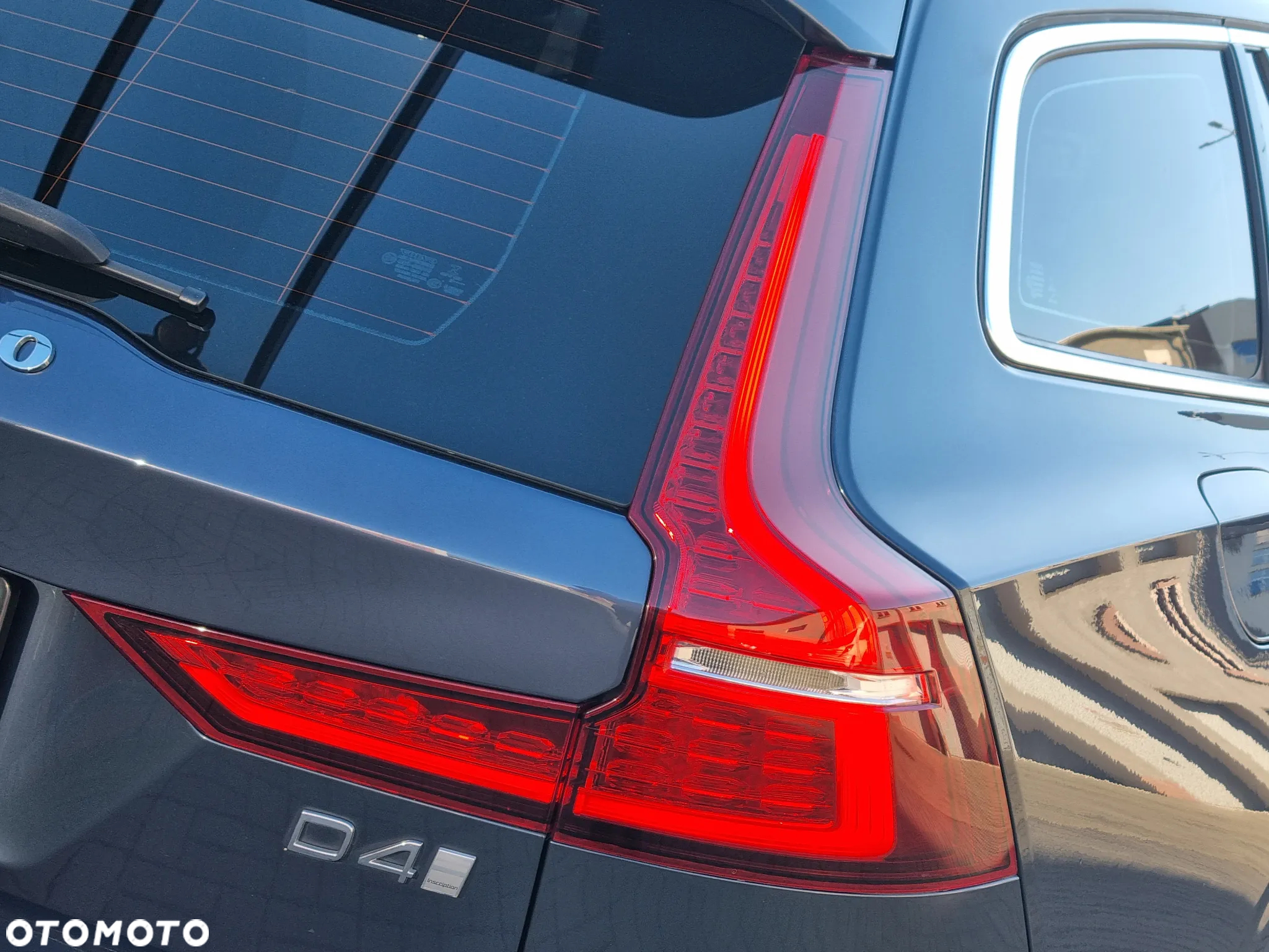 Volvo V60 D4 Inscription - 16