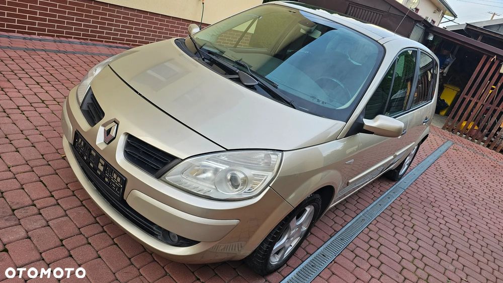 Renault Scenic 1.9 dCi FAP Privilege - 10