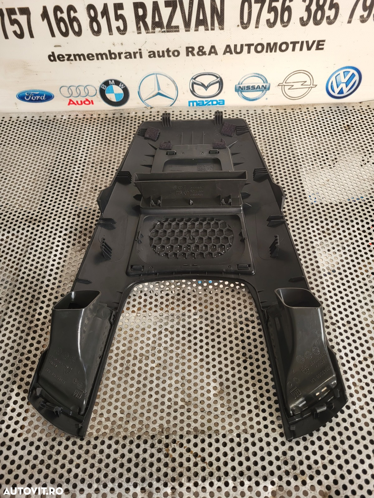 Ornament Superior Bord Grile Grila Aerisire Ventilatie Bord Opel Zafira B Dezmembrez Opel Zafira B - 5
