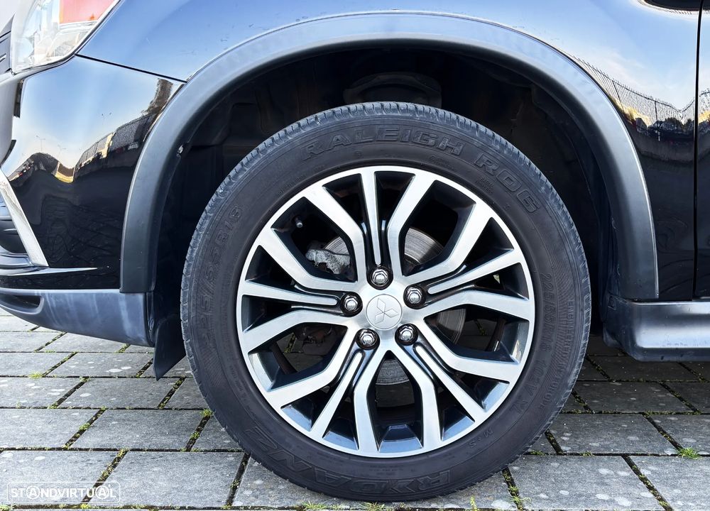 Mitsubishi ASX 1.6 MIVEC Intense Connect Edition - 8