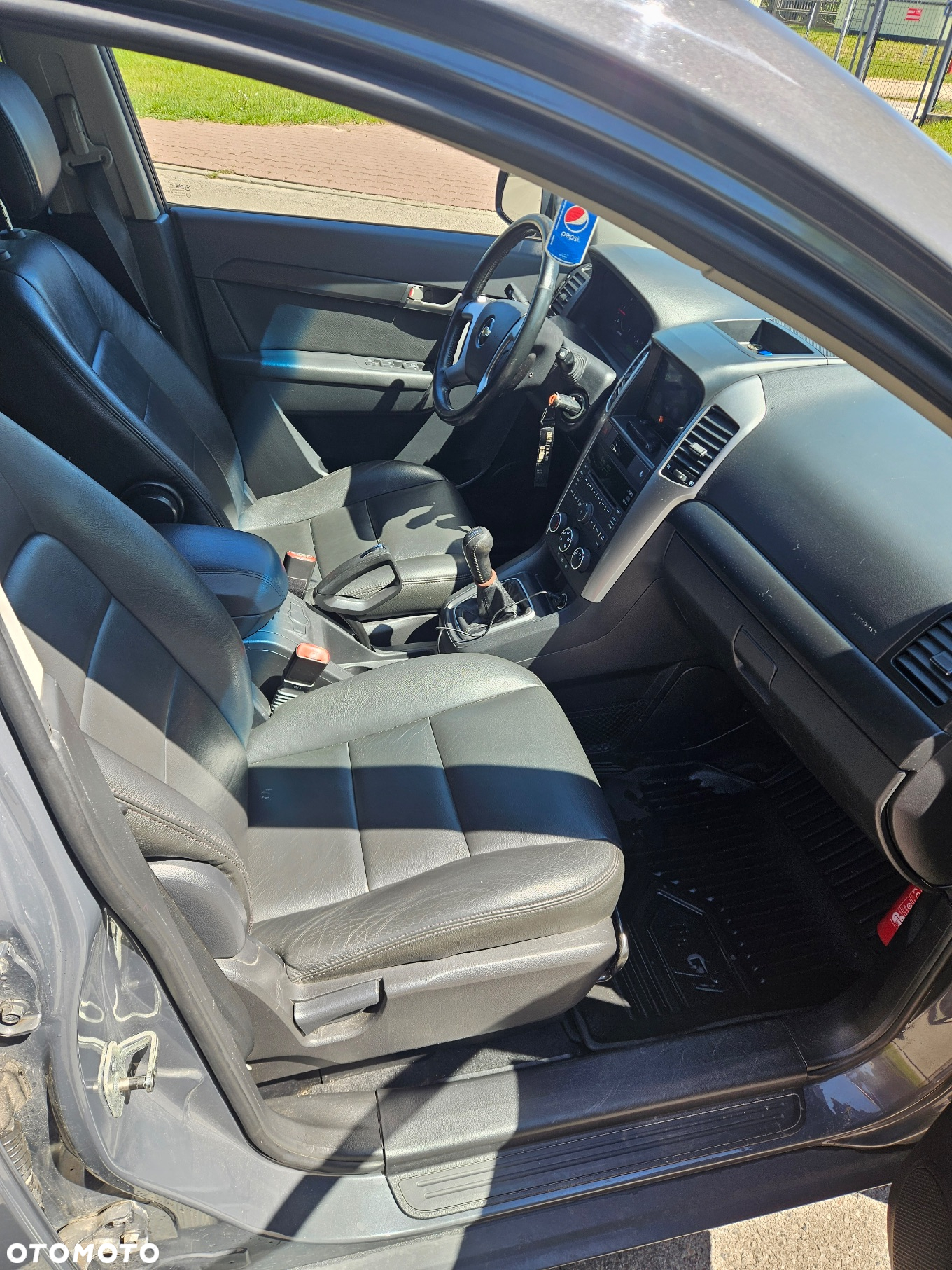 Chevrolet Captiva 2.0 d LS - 13