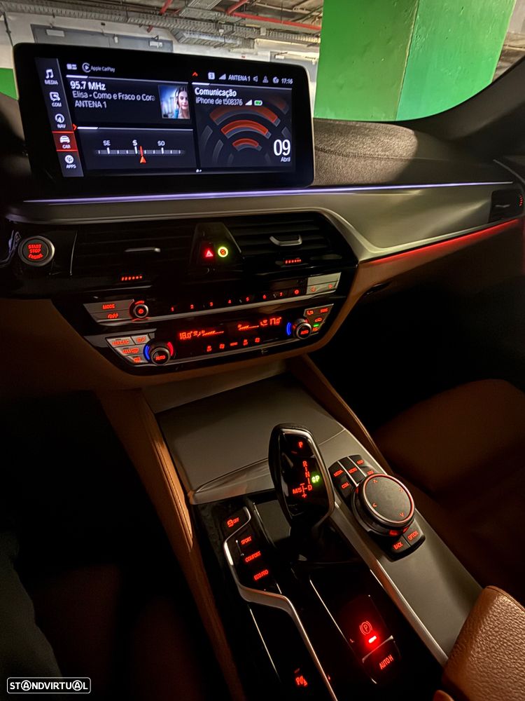 BMW 520 d Pack Desportivo M Auto - 7