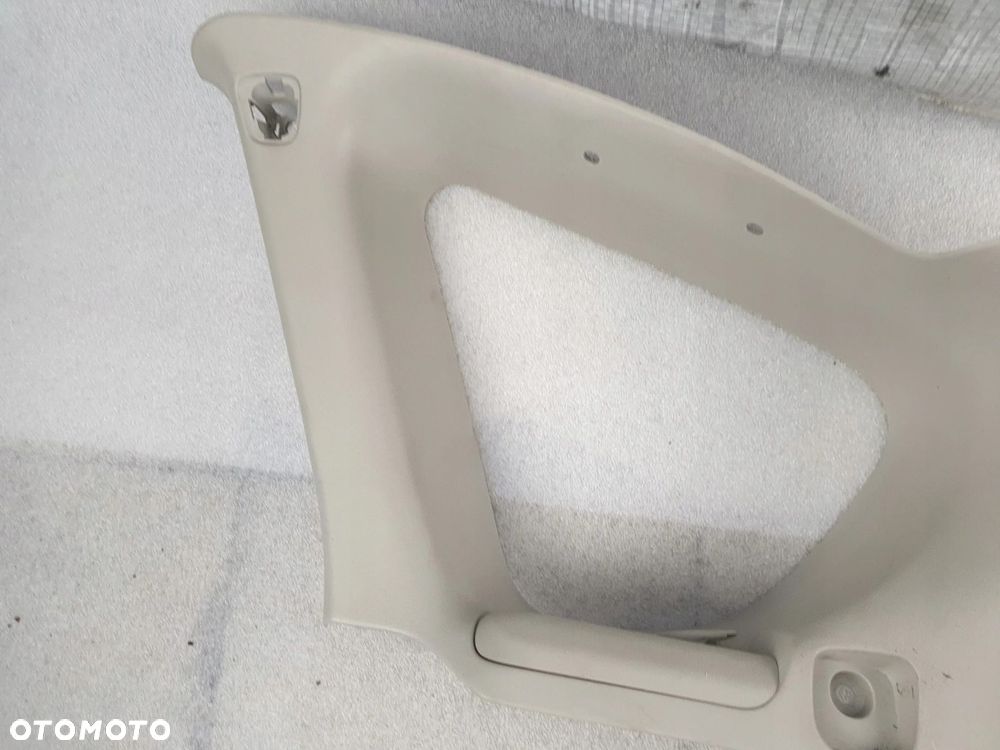 IMPREZA GH OSŁONA SŁUPKA PRAWA TYŁ 94015FG000 - 6