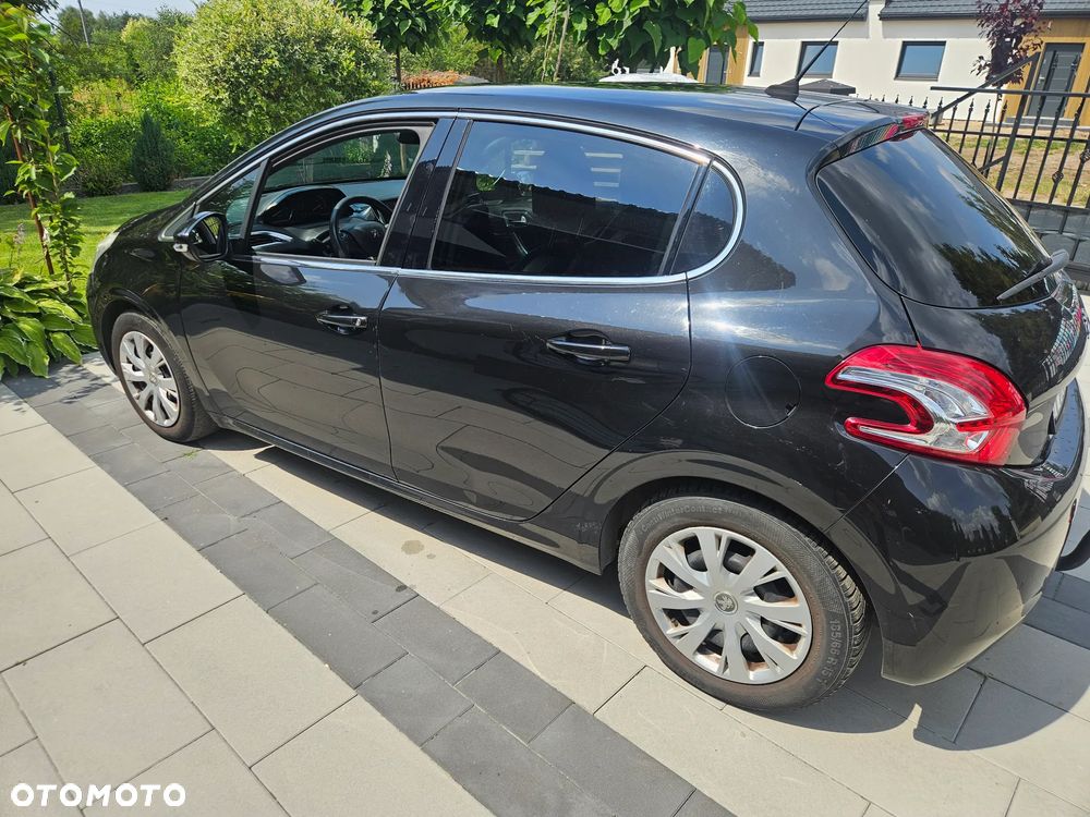 Peugeot 208 1.4 VTi Allure - 1