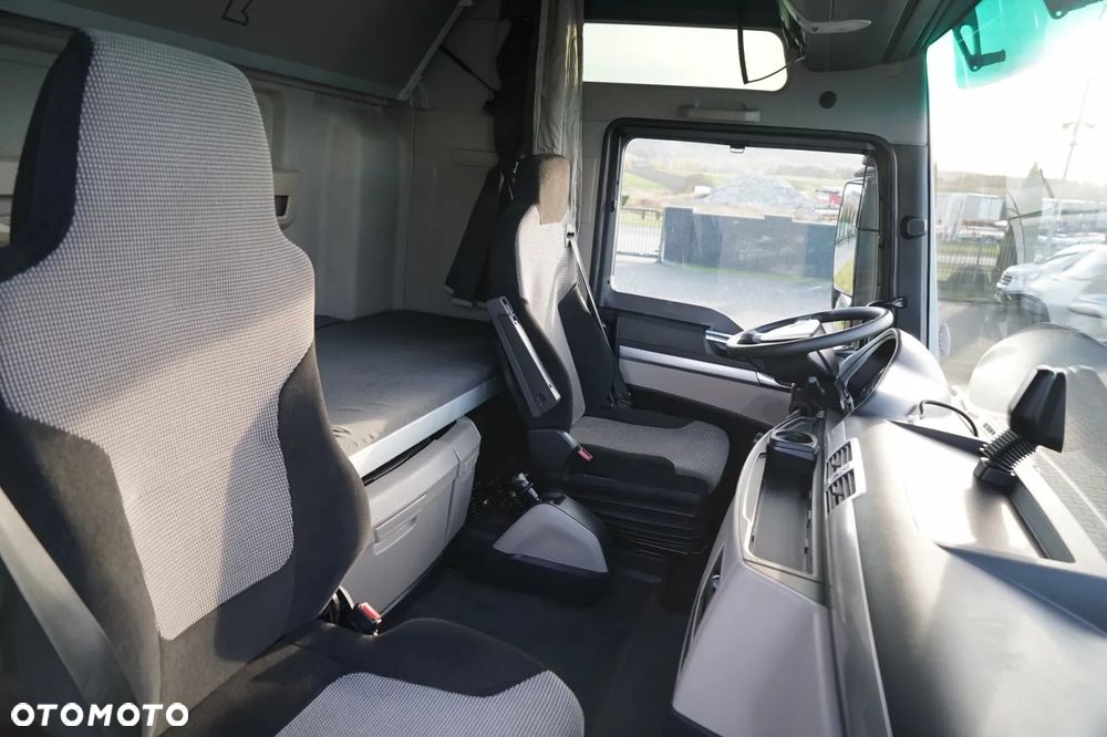 MAN TGX 18.470 / LOW DECK / MEGA / REGULOWANE SIODŁO / 2020 ROK / NAVI - 35