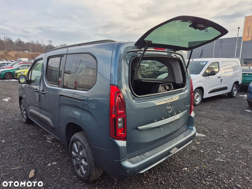 Opel Combo - 8