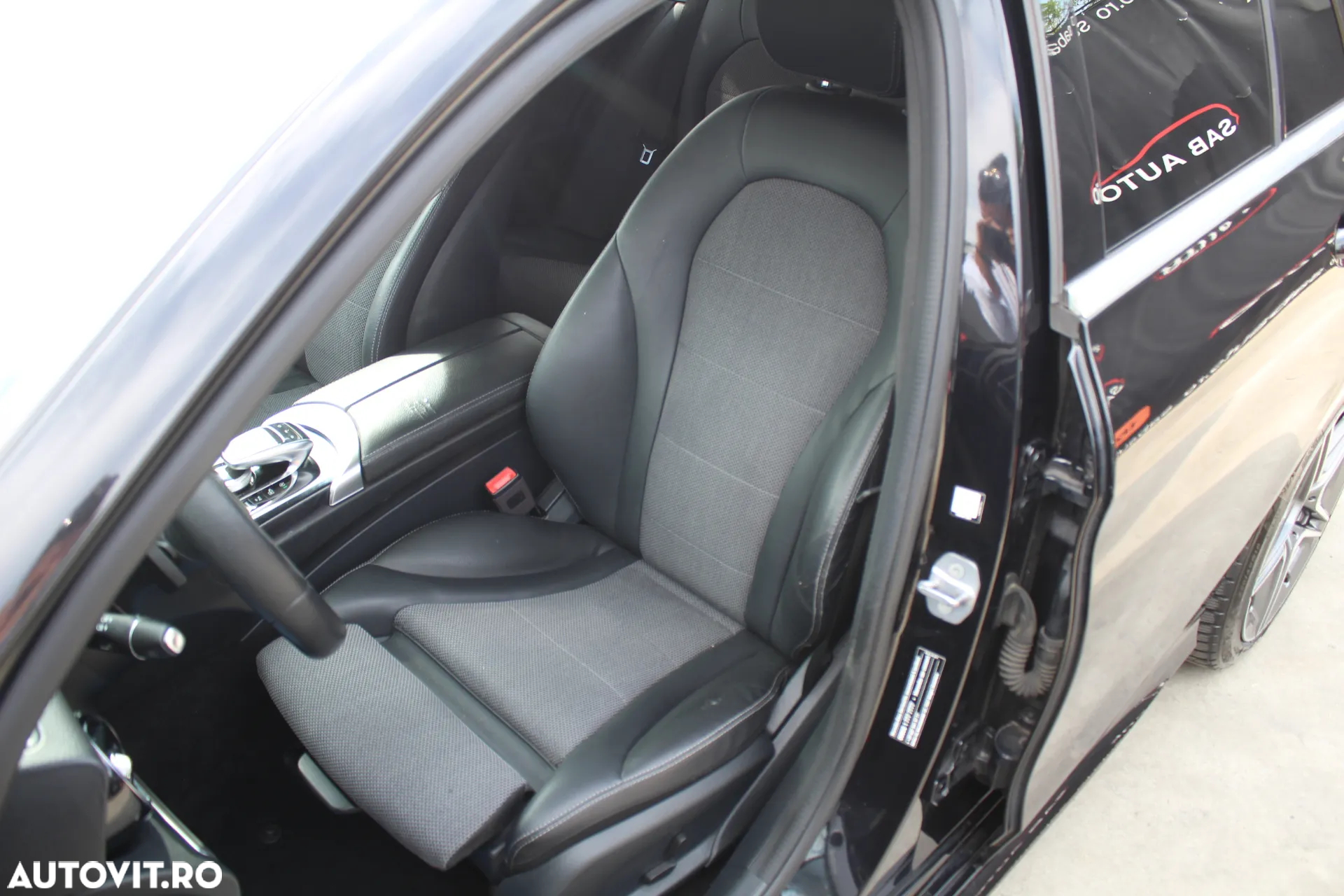 Mercedes-Benz C 220 d 4Matic T 9G-TRONIC - 11