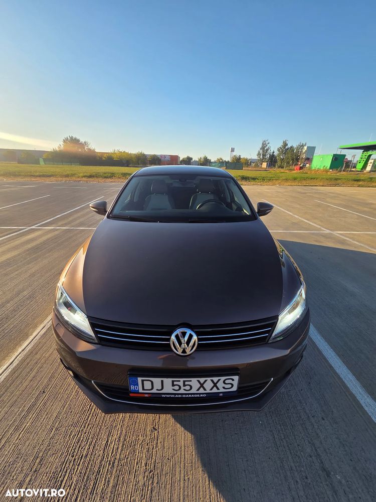 Volkswagen Jetta 1.6 TDI CR DPF DSG Highline - 24
