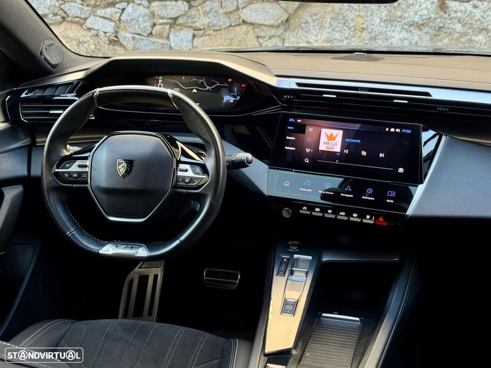Peugeot 408 PureTech 130 EAT8 GT - 11