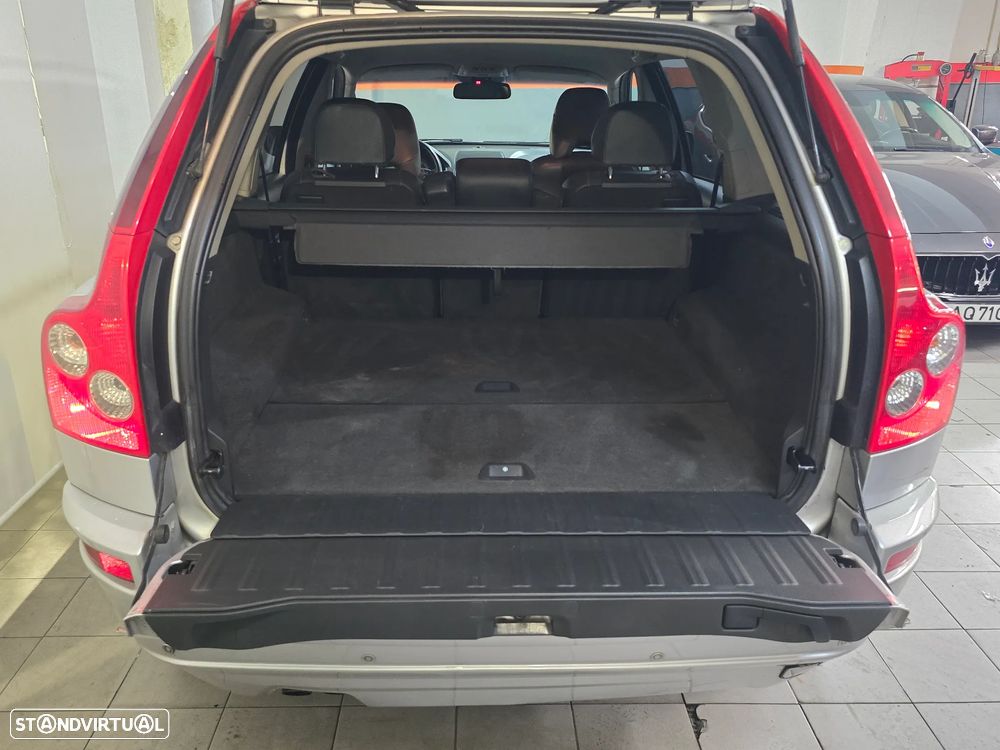 Volvo XC 90 2.4 D5 5L Nivel 2 - 8
