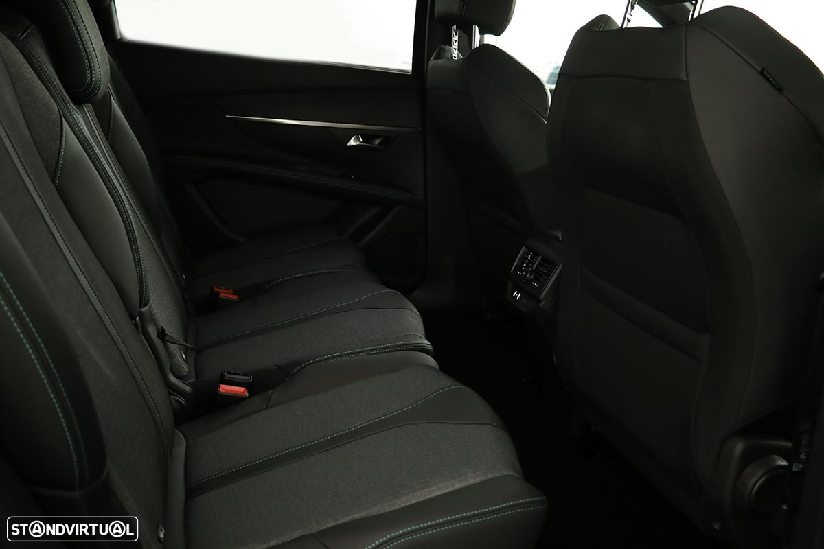 Peugeot 5008 1.2 Hybrid Allure Pack e-DCS6 - 22