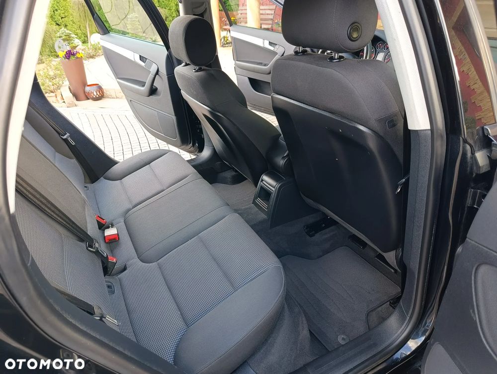 Audi A3 Sportback 2.0 TDI Ambiente - 35