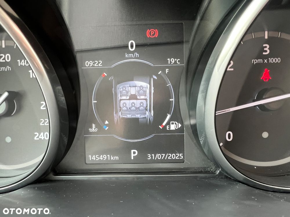 Land Rover Discovery 2.0 SD4 SE - 15