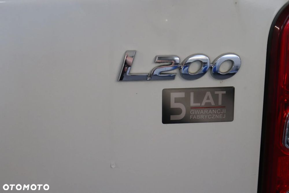 Mitsubishi L200 2.4 d CC Invite EU6 - 4
