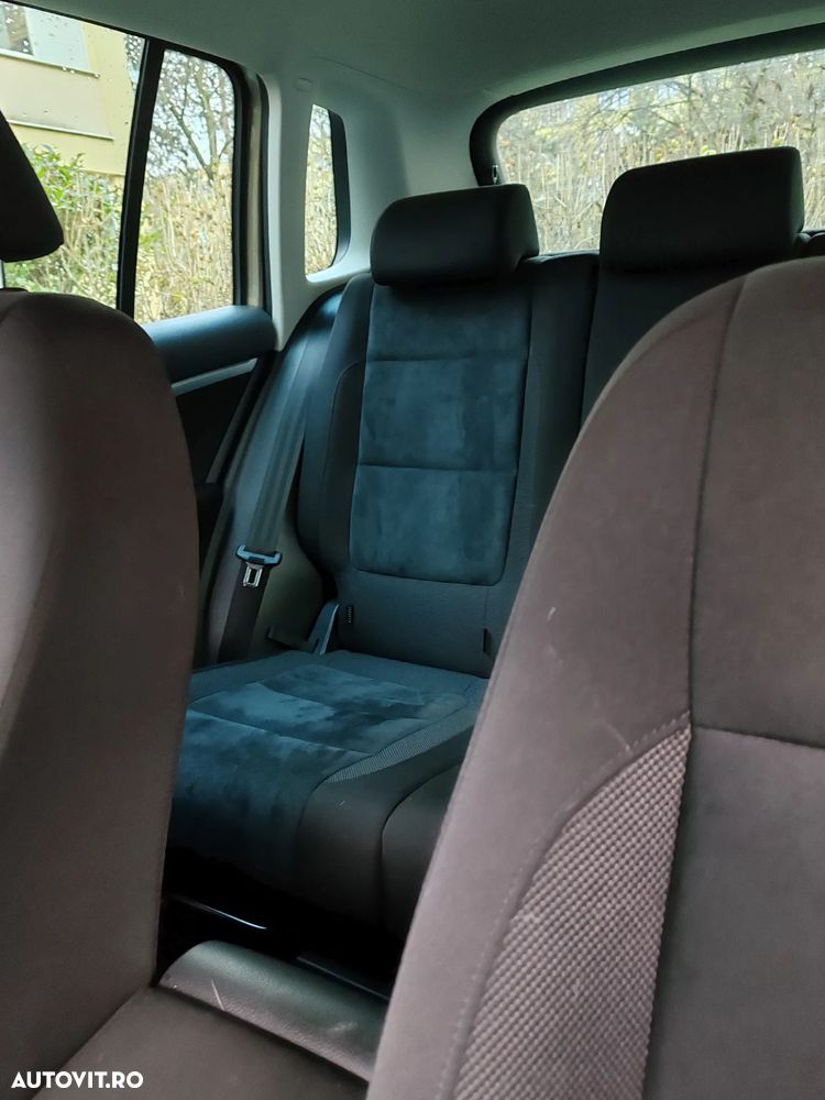 Volkswagen Tiguan - 2