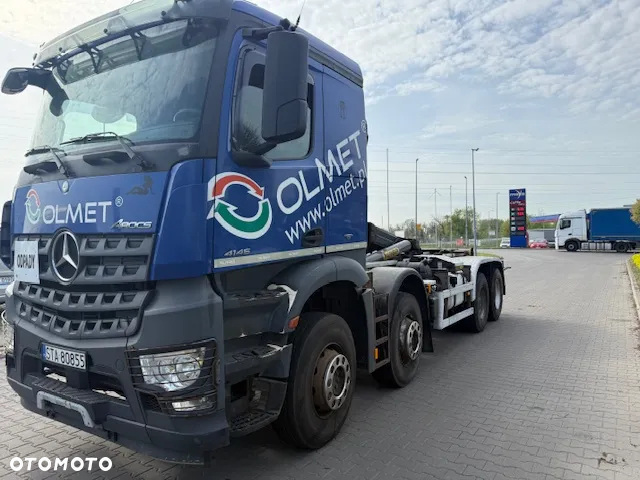 Mercedes-Benz Arocs - 19