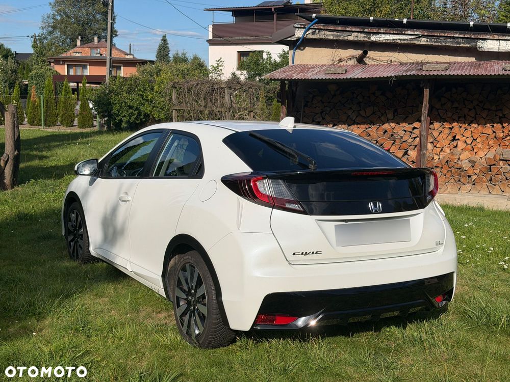 Honda Civic 1.8 Elegance (Honda Connect+) - 9
