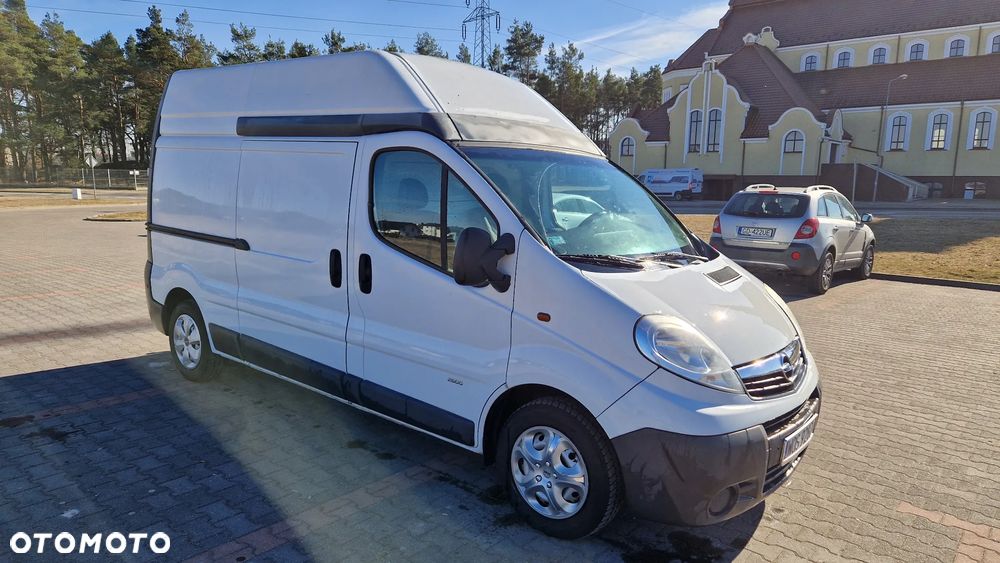 Opel Vivaro - 5