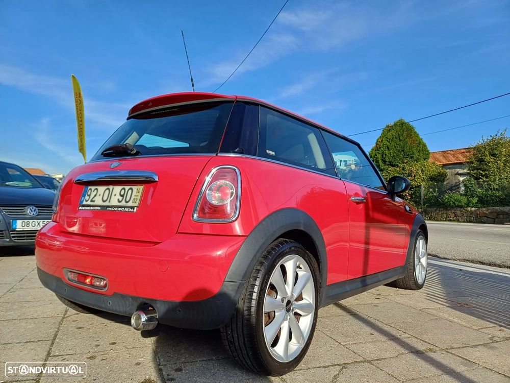 MINI 3 Portas One D - 7