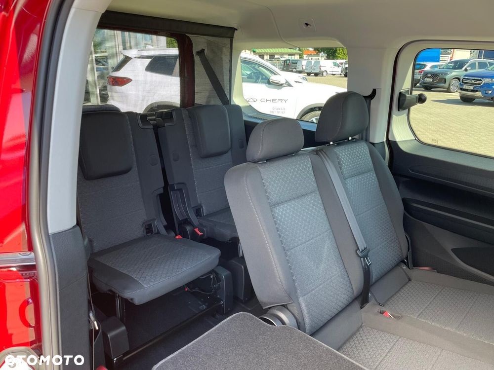 Ford Tourneo Connect - 10