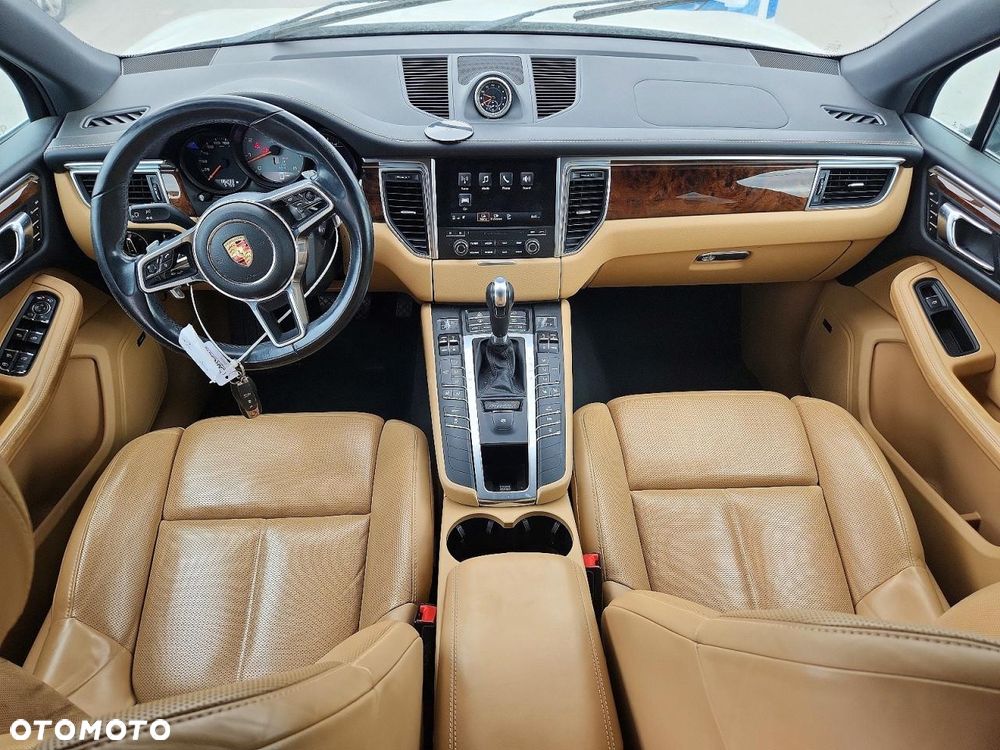 Porsche Macan - 7