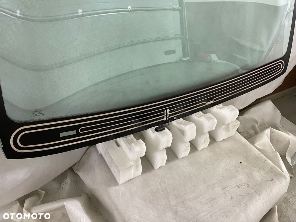 SZYBA PRZEDNIA NOWA MERCEDES S-CLASS W221 PO 2006- - 6
