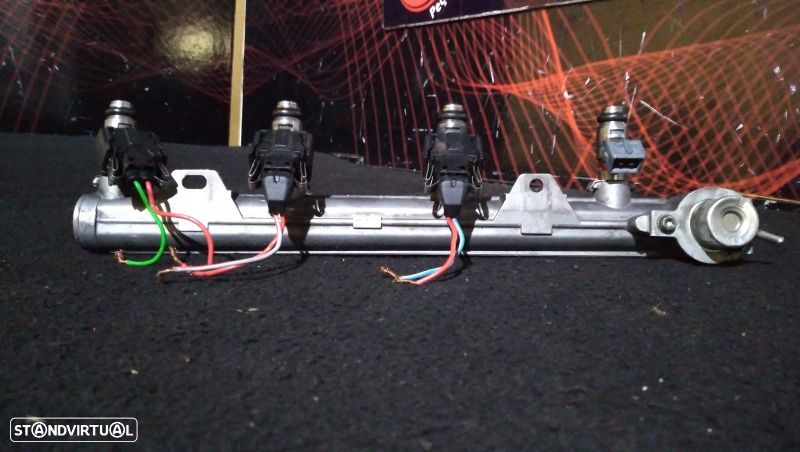 Régua Com Injectores Volkswagen Golf Iv (1J1) - 4