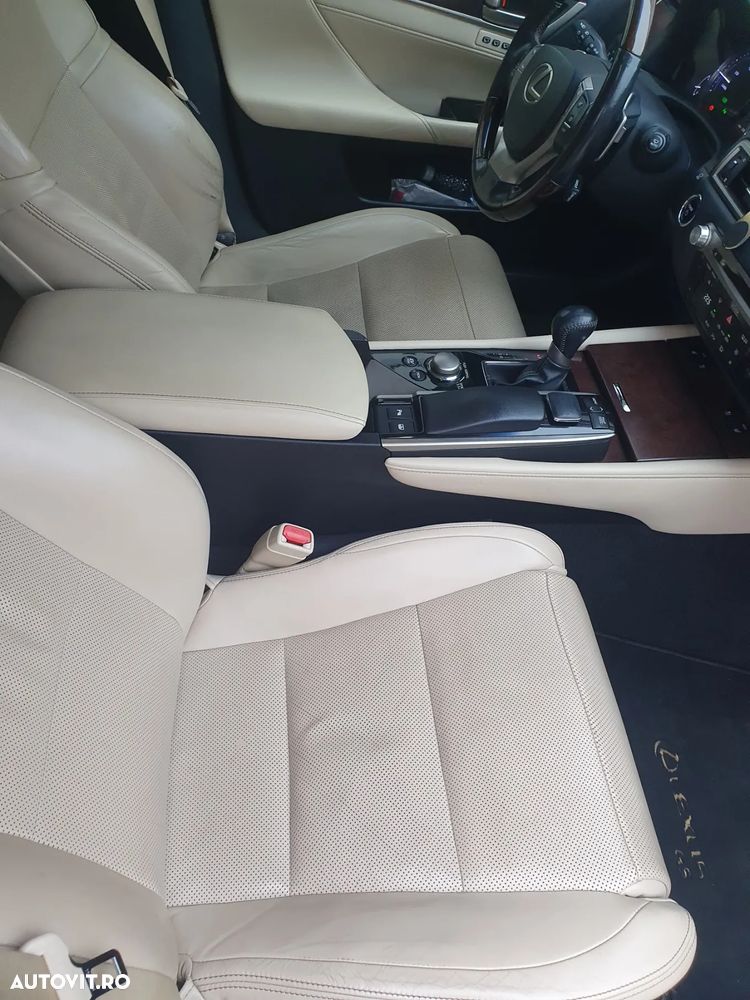 Lexus Seria GS 450h Aut Luxury - 4