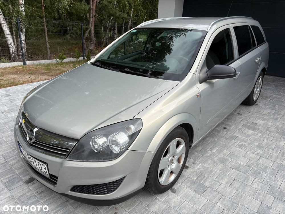Opel Astra 1.6 Essentia EasyTronic - 2