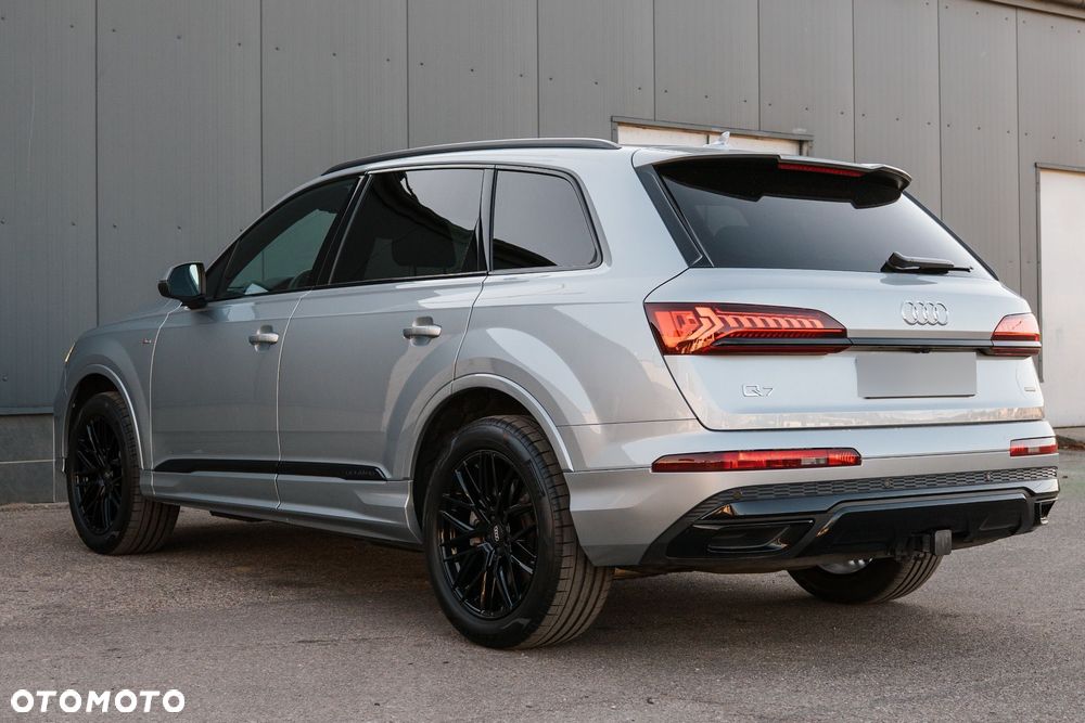 Audi Q7 55 TFSI quattro tiptronic S line - 10