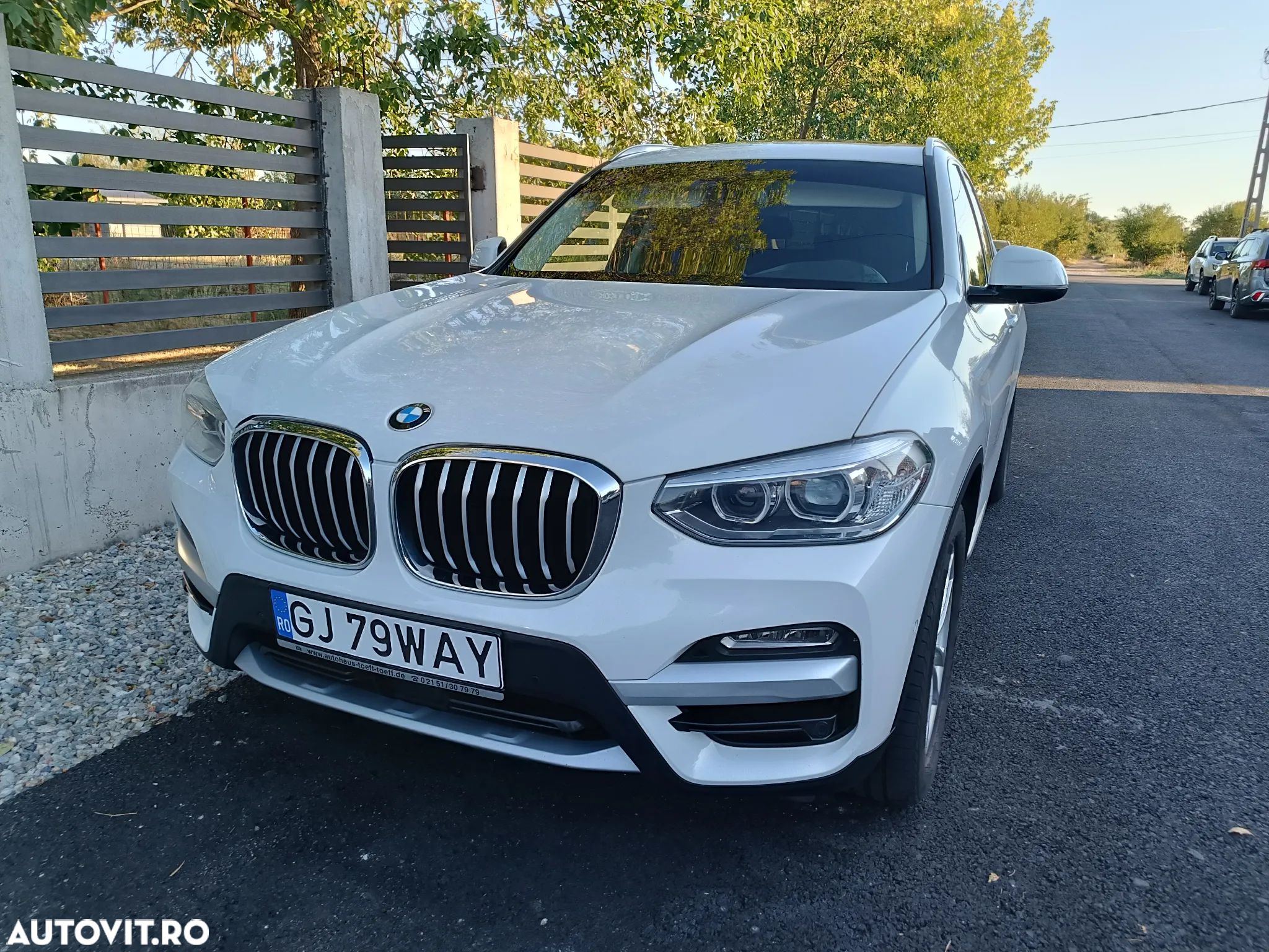 BMW X3 xDrive20d AT Luxury Line - 1