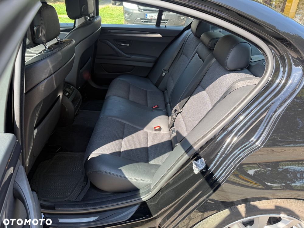BMW Seria 5 520d - 18
