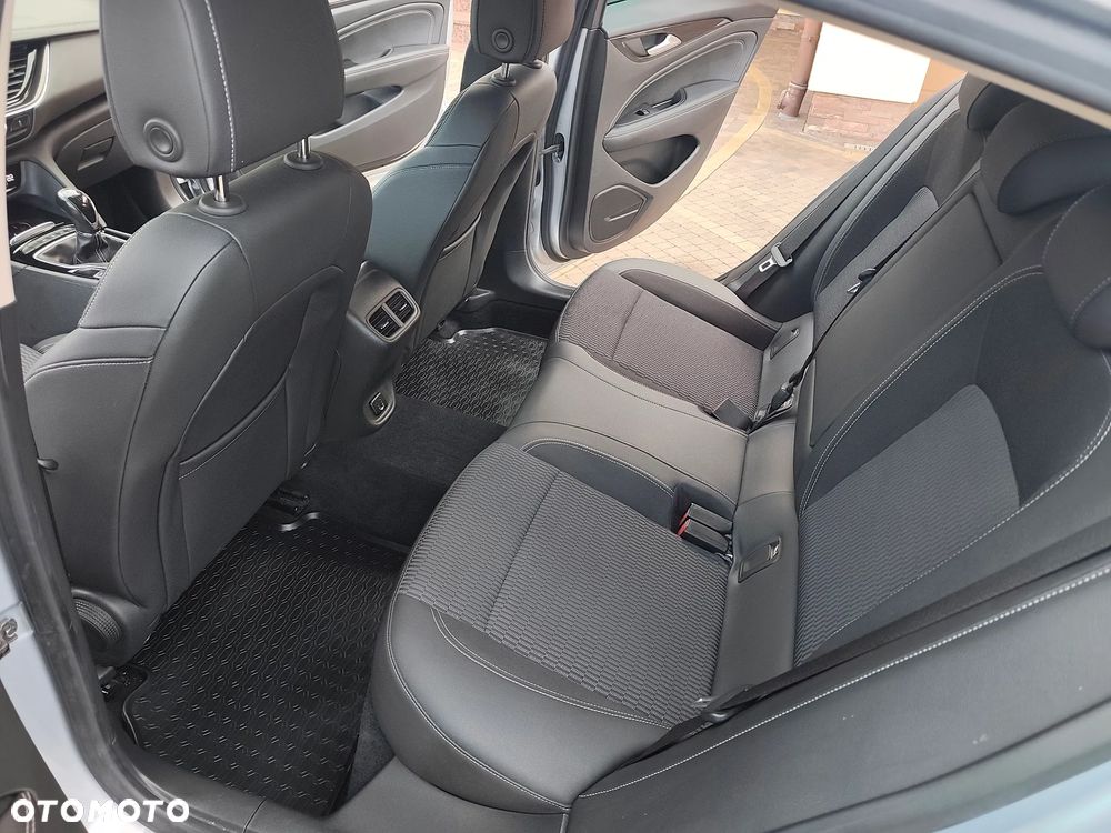 Opel Insignia 1.5 Direct InjectionTurbo Exclusive - 26