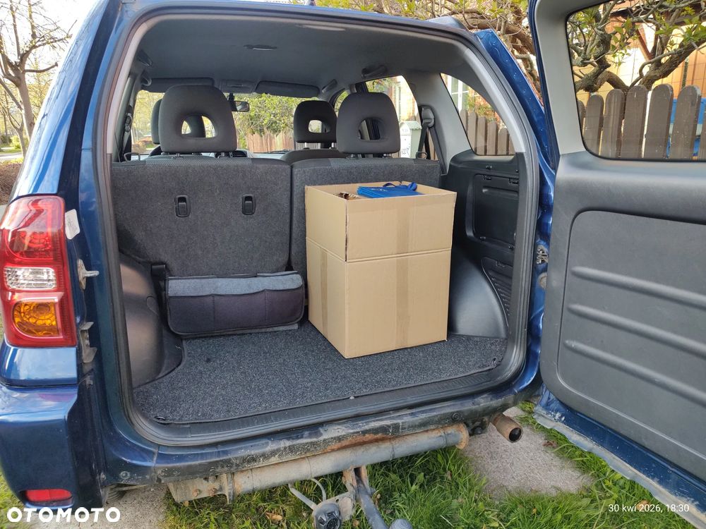 Toyota RAV4 - 21