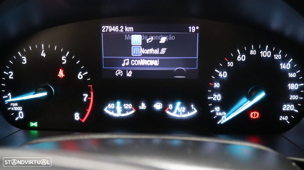 Ford Focus 1.0 EcoBoost ST-Line - 31