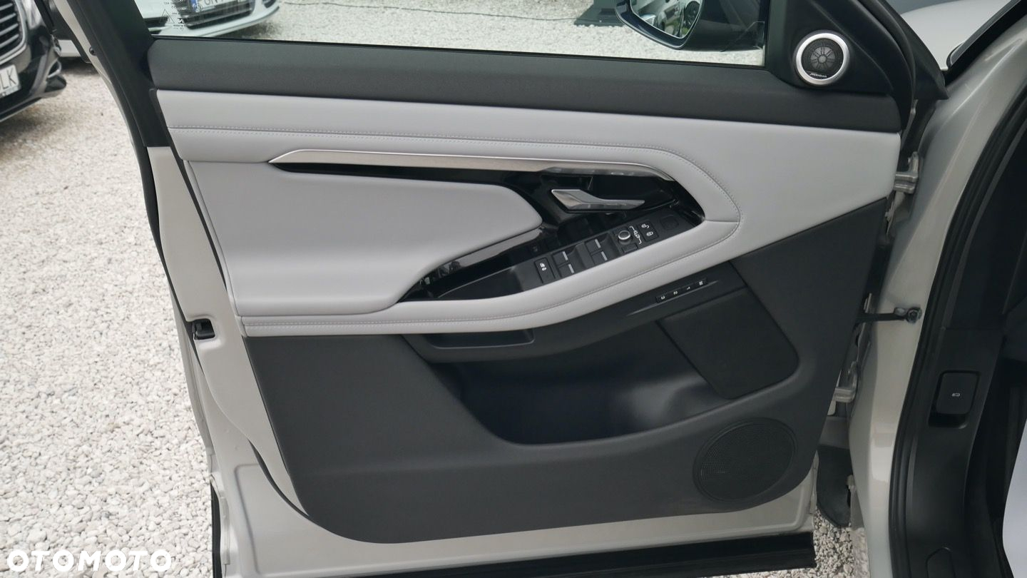 Land Rover Range Rover Evoque - 13