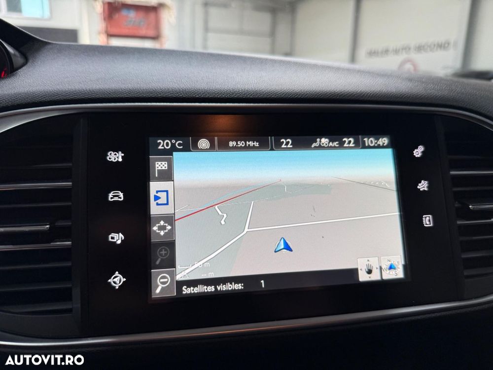 Peugeot 308 PureTech 130 Allure - 11