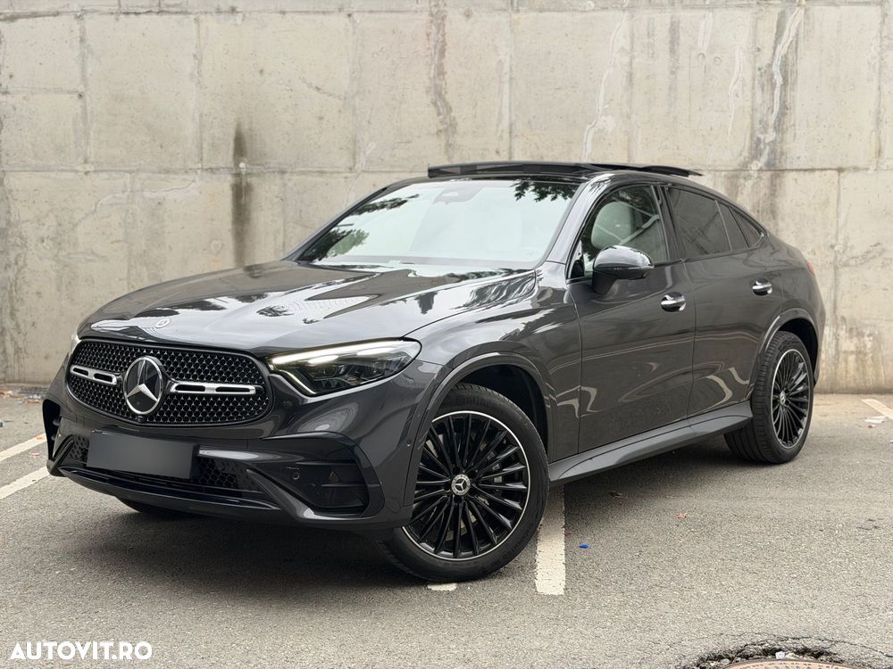 Mercedes-Benz GLC Coupe 300 4Matic 9G-TRONIC AMG Line Plus - 1