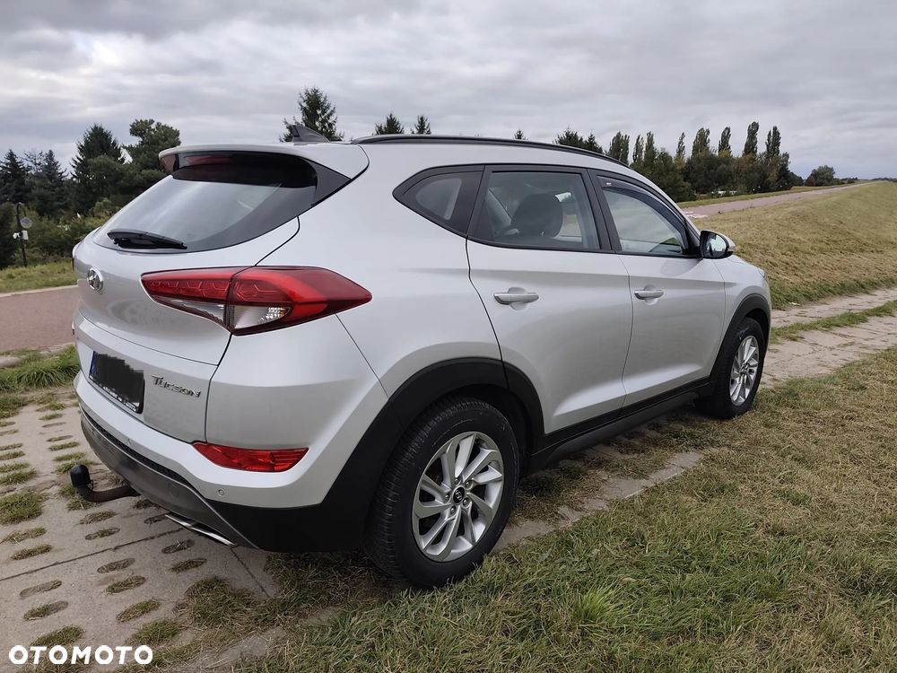 Hyundai Tucson - 2