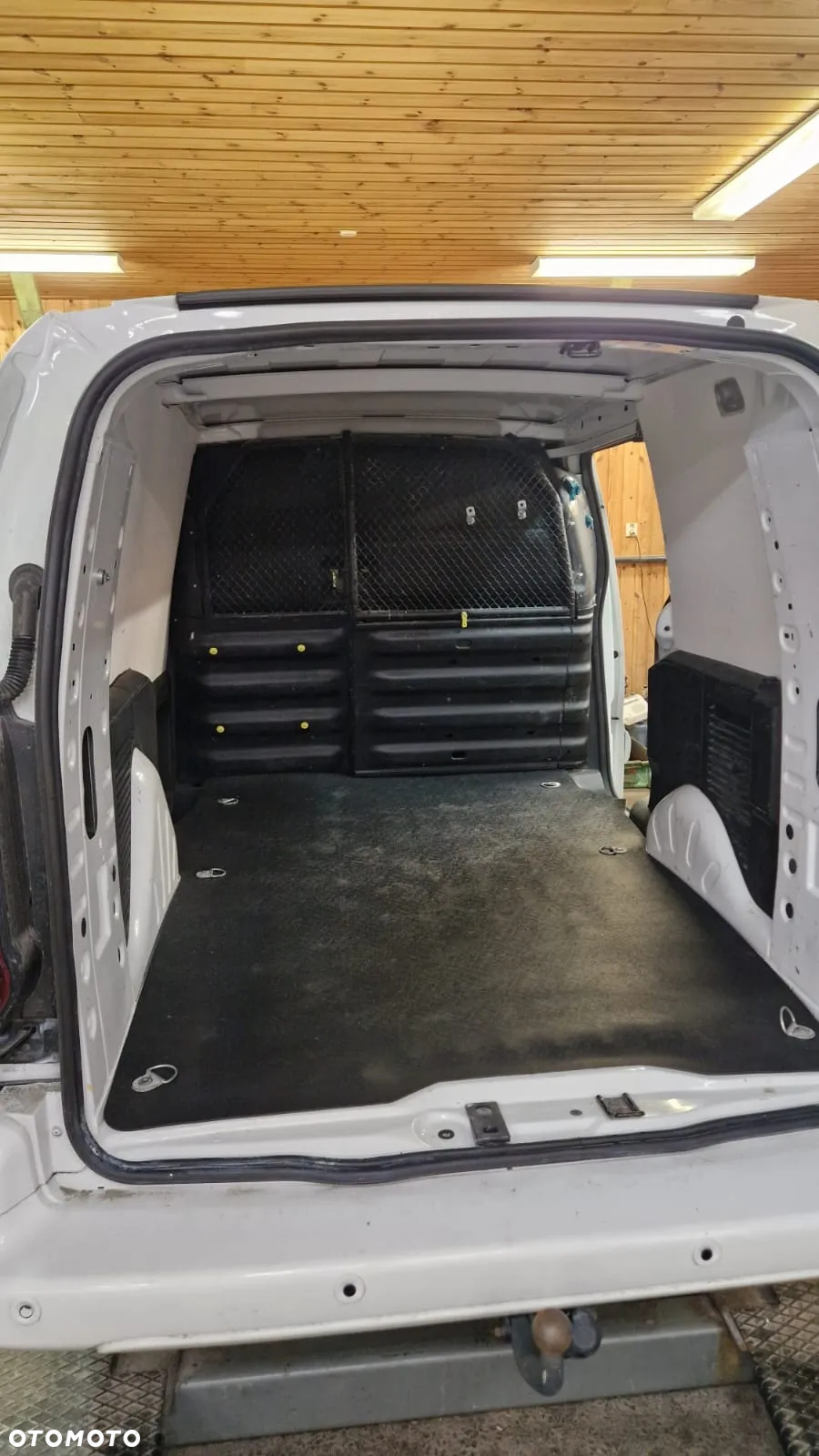 Citroën Berlingo 1.6 HDi Van Automat L2 long 2017 3 miejsca FV-M - 17