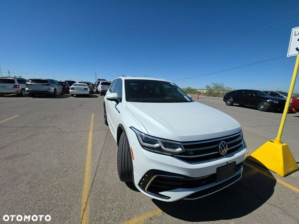 Volkswagen Tiguan - 2