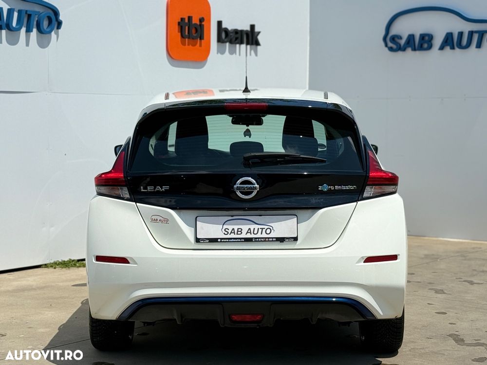 Nissan LEAF 40 kWh - 19