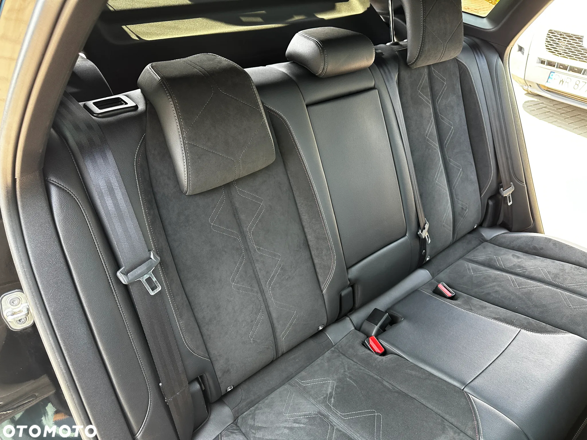 DS Automobiles DS 7 Crossback - 25