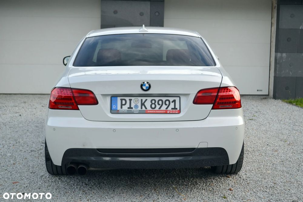 BMW Seria 3 320d M Sport Edition - 5