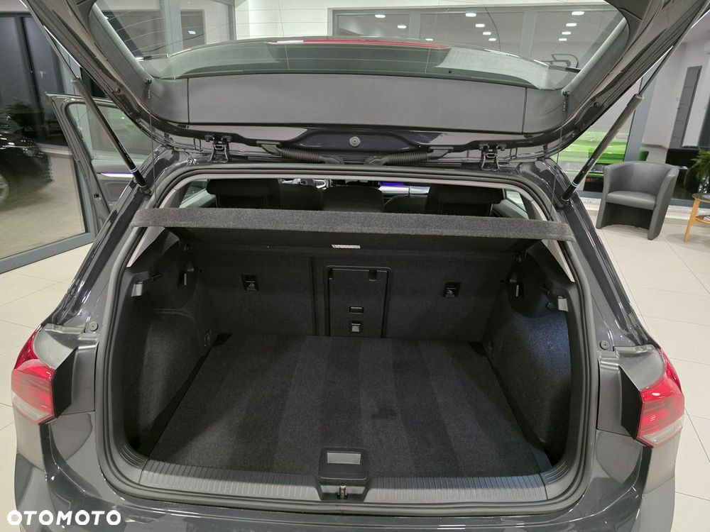 Volkswagen Golf 1.5 TSI Special Edition - 17