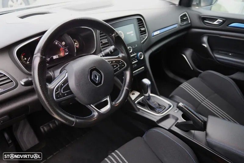 Renault Mégane Sport Tourer 1.5 Blue dCi GT Line EDC — fotografia 6