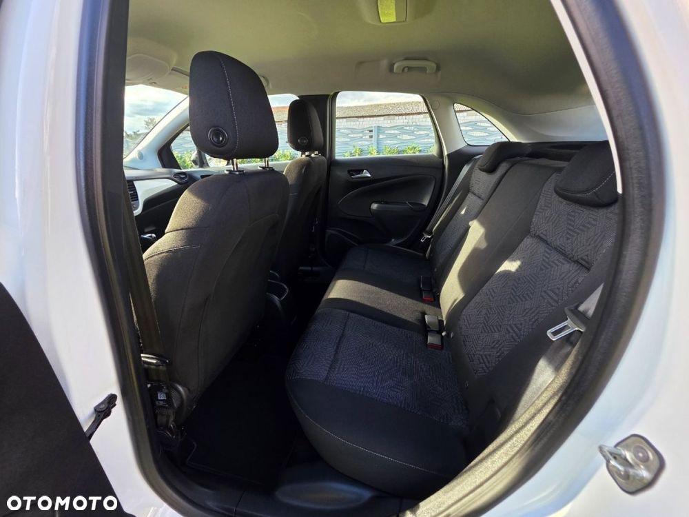 Opel Crossland X - 18